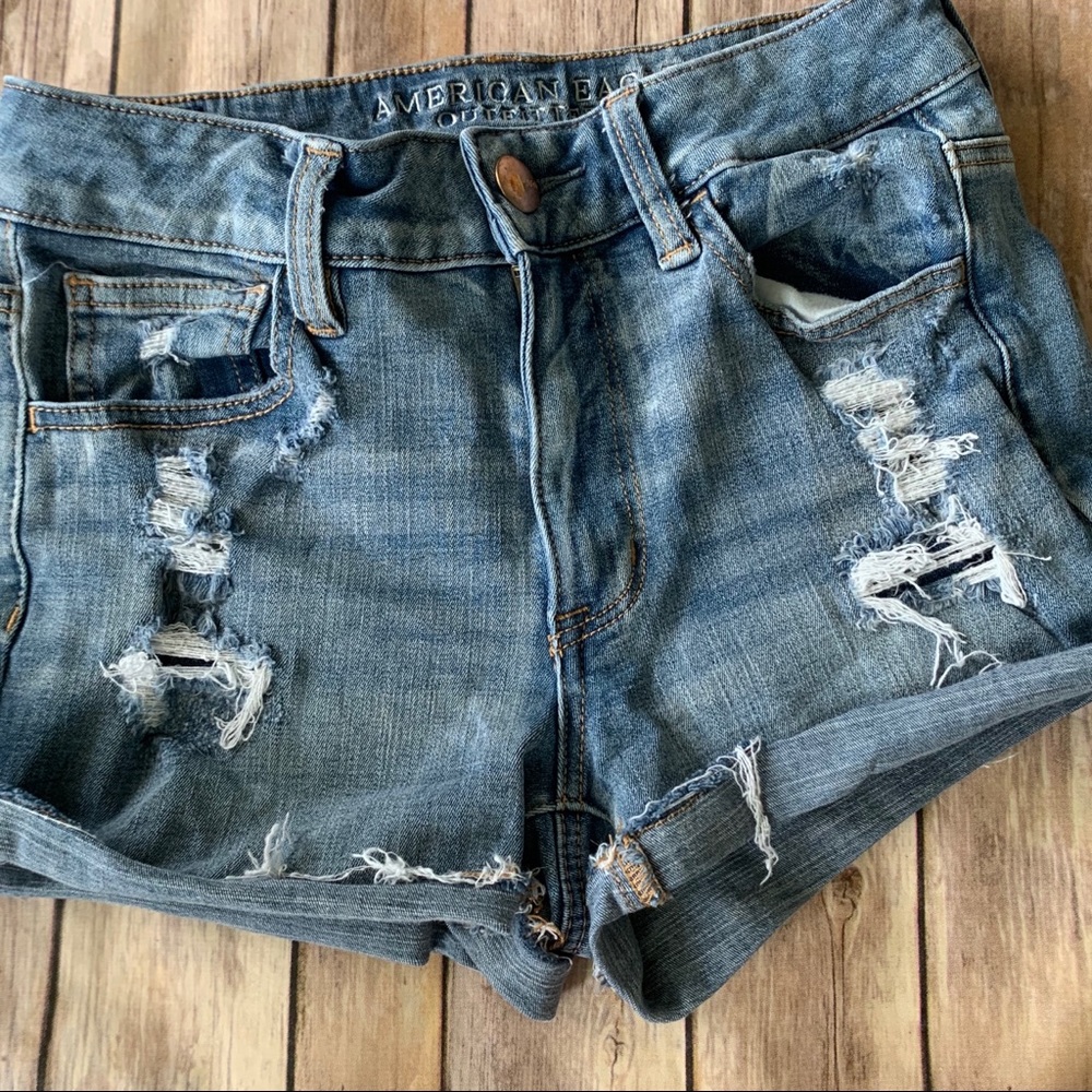 AE high rise shortie festival shorts